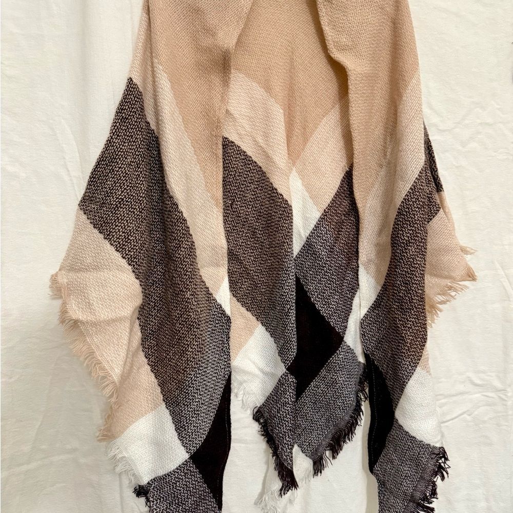 Artisan Style Woven Shawl Wrap Fringe Boho Neutral Romantic Tones Advent Garde
